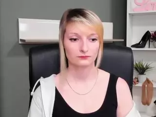 tastyBlair's Live Sex Cam Show