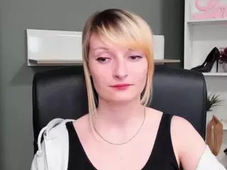 tastyBlair's Live Sex Cam Show