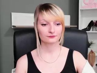 tastyBlair's Live Sex Cam Show