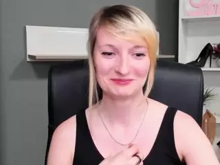 tastyBlair's Live Sex Cam Show