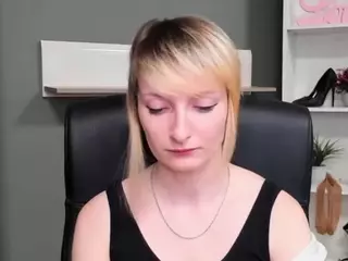 tastyBlair's Live Sex Cam Show