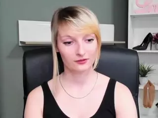 tastyBlair's Live Sex Cam Show