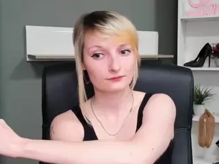 tastyBlair's Live Sex Cam Show