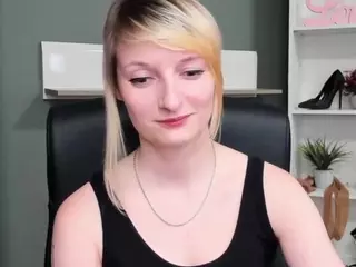 tastyBlair's Live Sex Cam Show