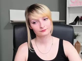 tastyBlair's Live Sex Cam Show