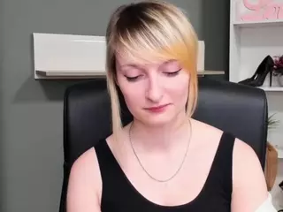 tastyBlair's Live Sex Cam Show