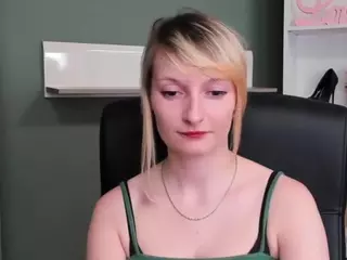 tastyBlair's Live Sex Cam Show