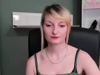 tastyBlair's Live Sex Cam Show