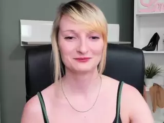 tastyBlair's Live Sex Cam Show