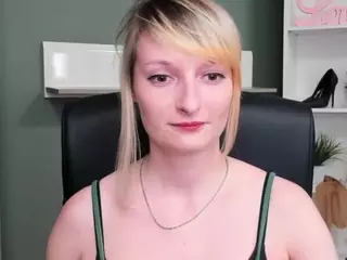 tastyBlair's Live Sex Cam Show