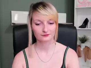 tastyBlair's Live Sex Cam Show