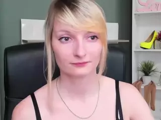 tastyBlair's Live Sex Cam Show