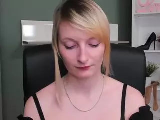 tastyBlair's Live Sex Cam Show