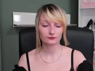 tastyBlair's Live Sex Cam Show