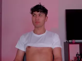 Valerio-james's Live Sex Cam Show