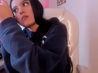 Vicky-Thompons's Live Sex Cam Show