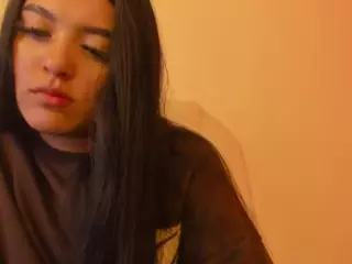 Vicky-Thompons's Live Sex Cam Show
