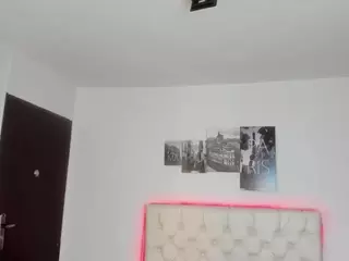 Vicky-Thompons's Live Sex Cam Show