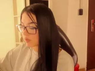 Vicky-Thompons's Live Sex Cam Show