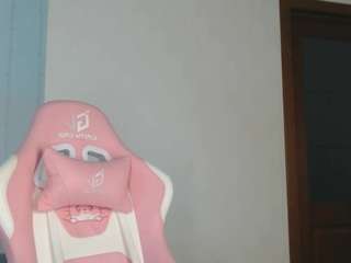 Yuna-Lee webcam 
