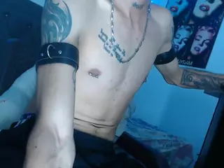 bryannth's Live Sex Cam Show