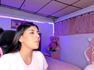 cristal-smith02's CamSoda show and profile