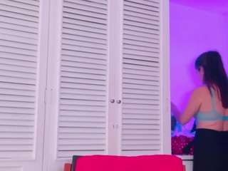 adelnesbitt's CamSoda show and profile