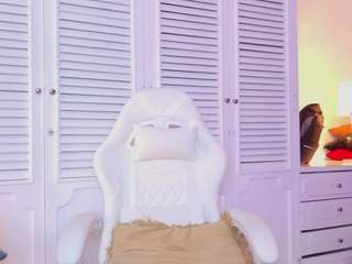 adelnesbitt live webcam show