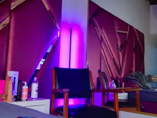 AdelNesbitt's Live Sex Cam Show