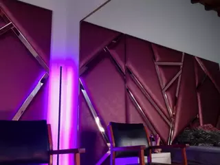AdelNesbitt's Live Sex Cam Show