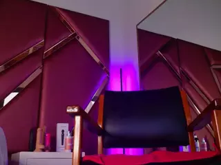 AdelNesbitt's Live Sex Cam Show