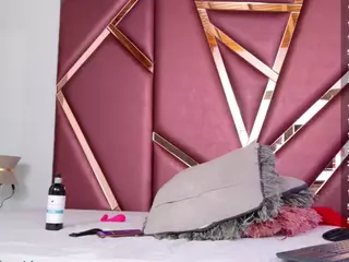 AdelNesbitt's Live Sex Cam Show