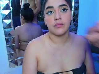 lunahoggins Live Webcam on CamSoda