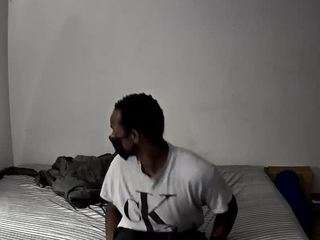 pretzle41officia... Live Webcam on CamSoda