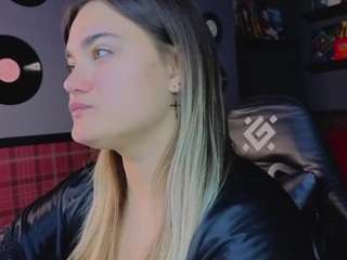  emma-reeed chat room