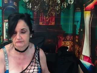 LuciousGrace live webcam show