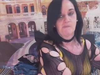 LuciousGrace live webcam show