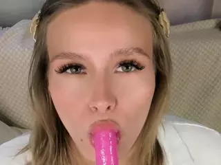 NeldaGault's Live Sex Cam Show
