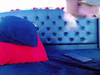 Aishasexy18's Live Sex Cam Show