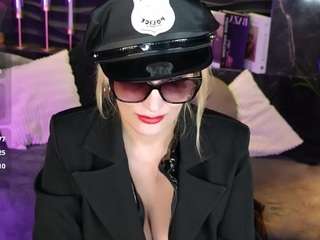 annaqueenmuse webcam