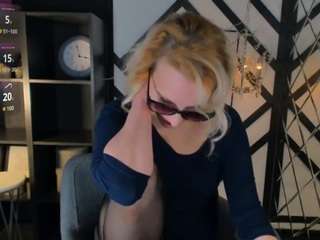 annaqueenmuse