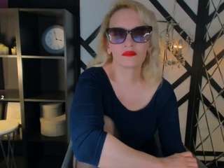 annaqueenmuse