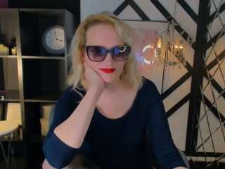 annaqueenmuse