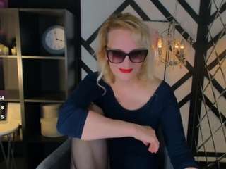 annaqueenmuse