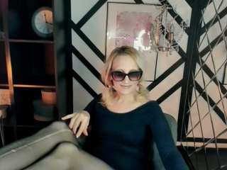 annaqueenmuse