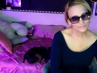 annaqueenmuse