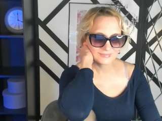 annaqueenmuse