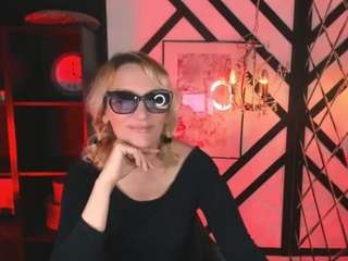 annaqueenmuse