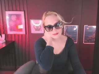 annaqueenmuse