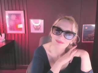annaqueenmuse